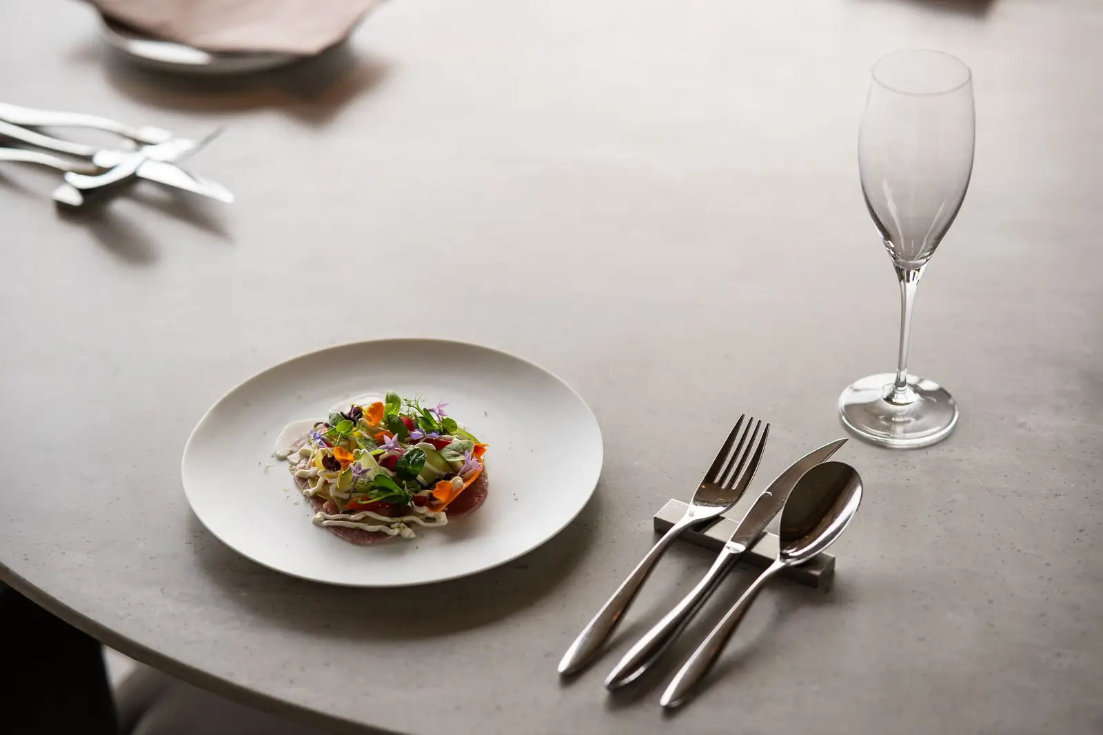 Fine dining at Arnoviresortguide 